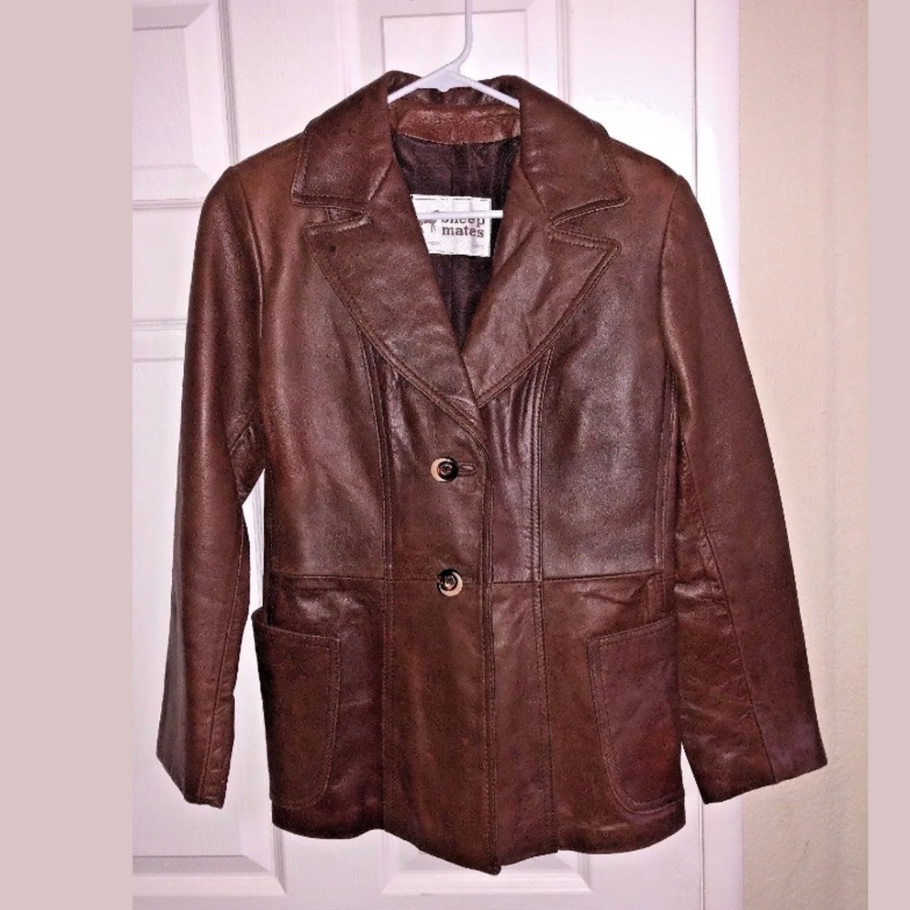 Vintage leather 100% sheep mates